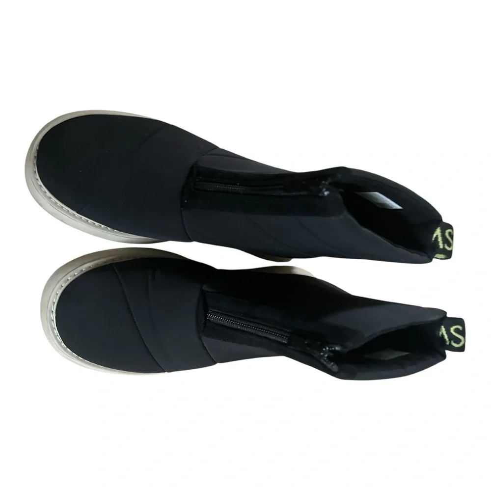 TOMS Puffer Black Repreve Matte Woven Pull-on Womens Casual Size 9